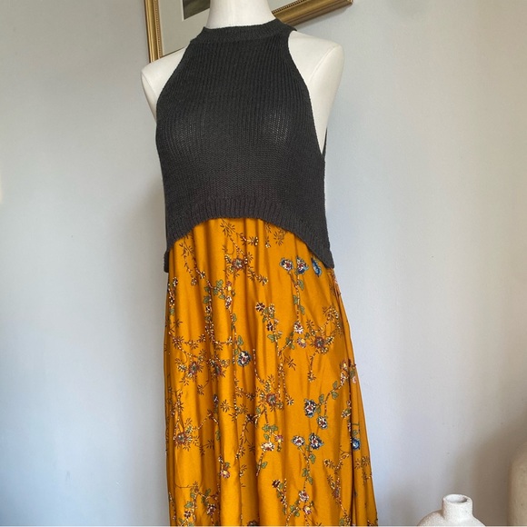 Zara embroidered halter neck dress - Picture 2 of 10